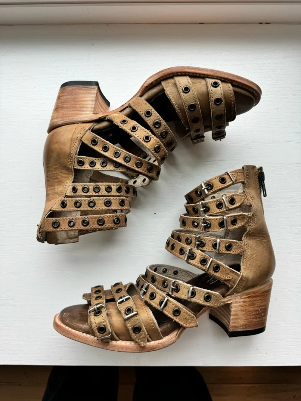 Freebird Cassandra (New without Box) - Size 7 - Picture 3 of 13
